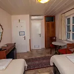 Byron Traditional نافبليو