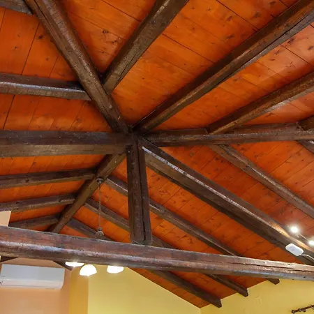 Byron Traditional Nauplia