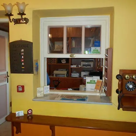 Byron Traditional 2* Nafplio