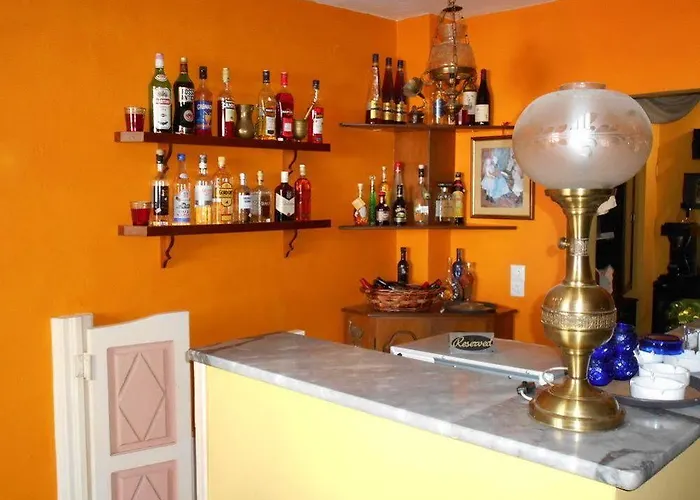 Byron Traditional 2* Nafplio